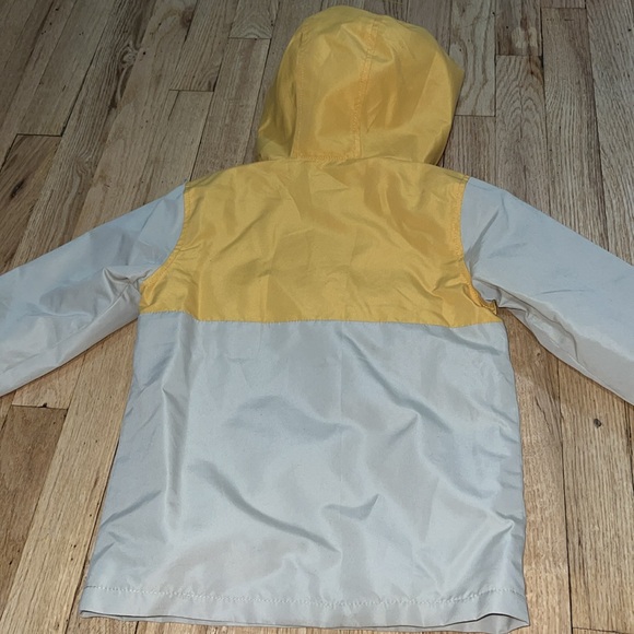 Old Navy Toddler Color-Block Hooded 1/4-Zip Pullover Windbreaker Jacket (Unisex) - Picture 8 of 8